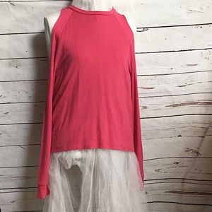 Open Shoulder Boho Top In Hot Pink